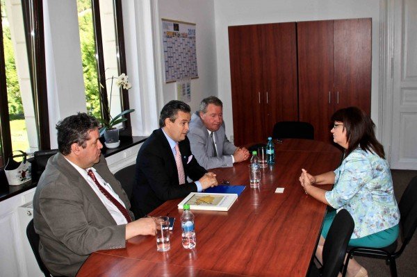 Unificarea mişcării patronale începe de la Oradea