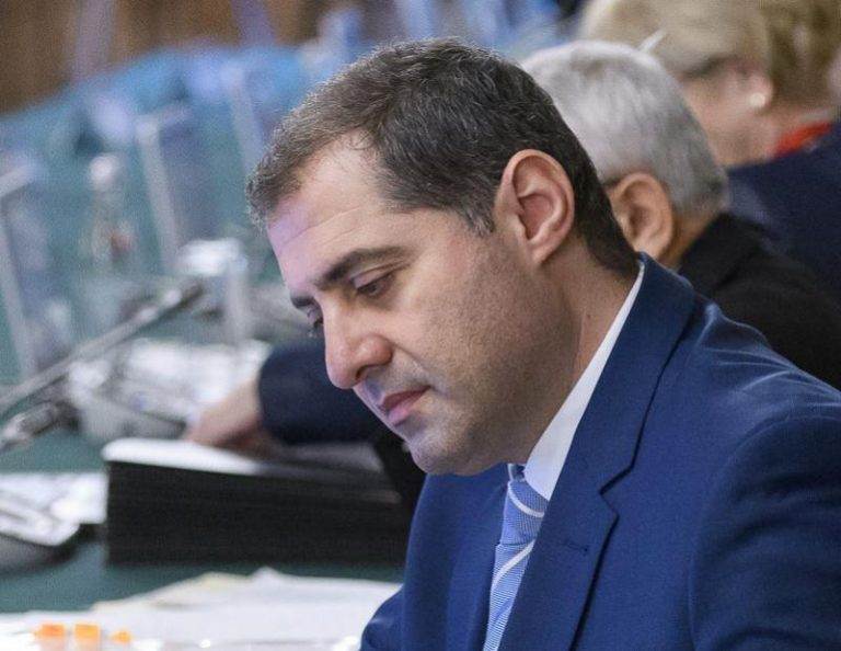 UNPR priveste cu ingrijorare demisia domnului Florin Jianu, ministrul mediului de afaceri si spera in continuarea aplicarii initiativelor demarate in dinamizarea mediului de afaceri romanesc