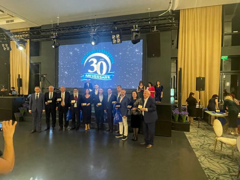 Membrii UNPR premiați la Gala TOP A FIRMELOR